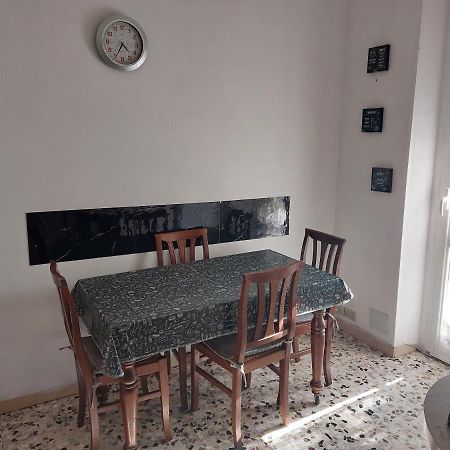 ליבורנו Appartamento La Fortezza מראה חיצוני תמונה